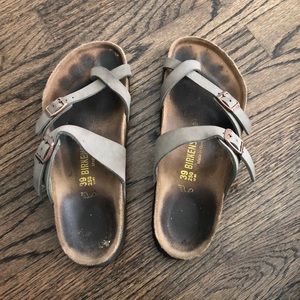 Birkenstock Gray Leather Sandal size 39